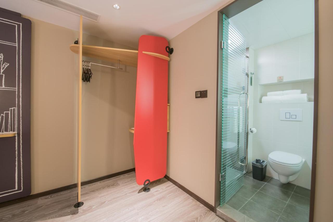 Ibis Chengdu Yongfeng Hotel Екстер'єр фото