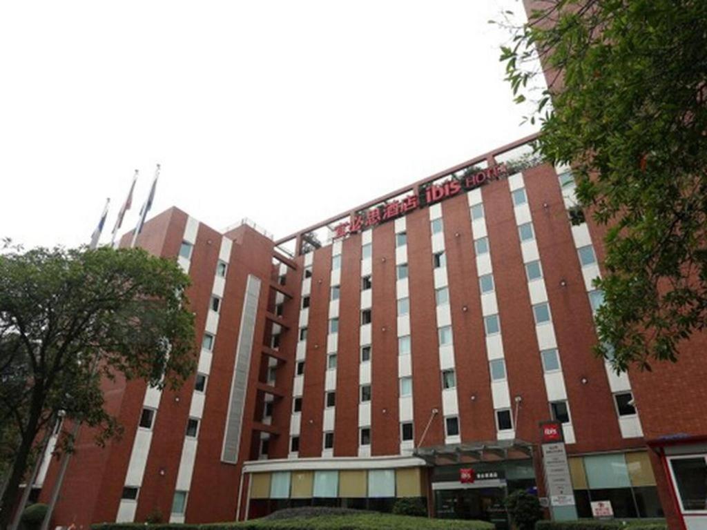 Ibis Chengdu Yongfeng Hotel Екстер'єр фото