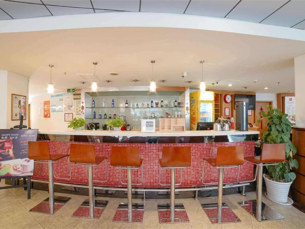 Ibis Chengdu Yongfeng Hotel Екстер'єр фото